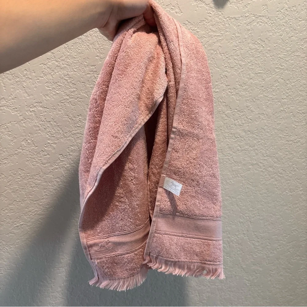 Hermes Towel 21x38 Inches Pink